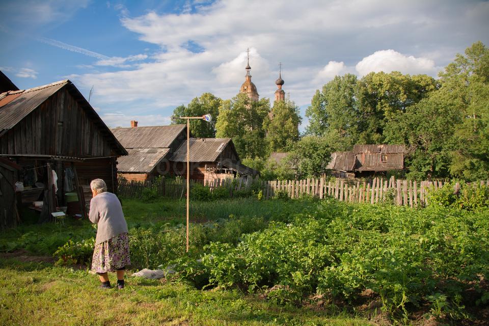 Бабушка