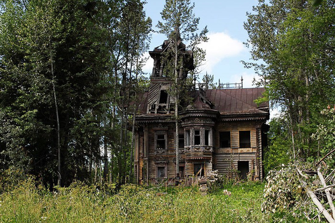Заброшенные терема (Костр.обл.Россия)